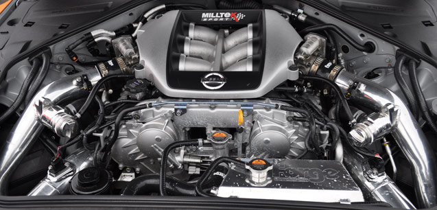 Nissan GT-R's engine bay