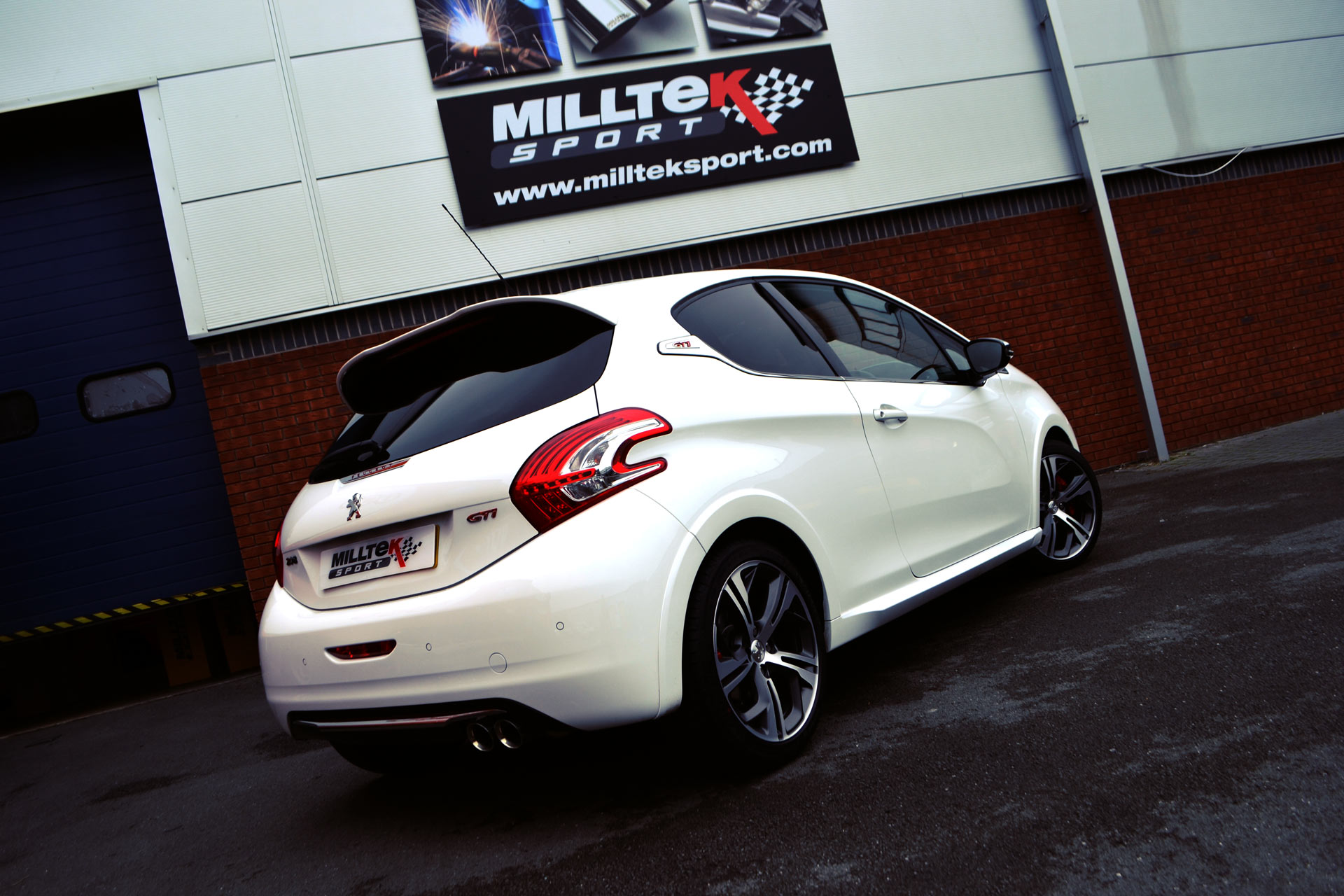 peugeot 208 aftermarket parts